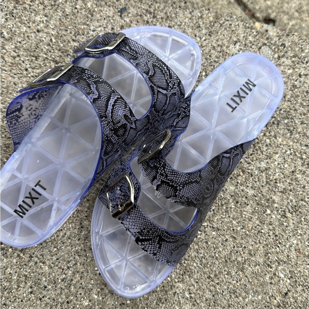 Black and white Snaked sandals